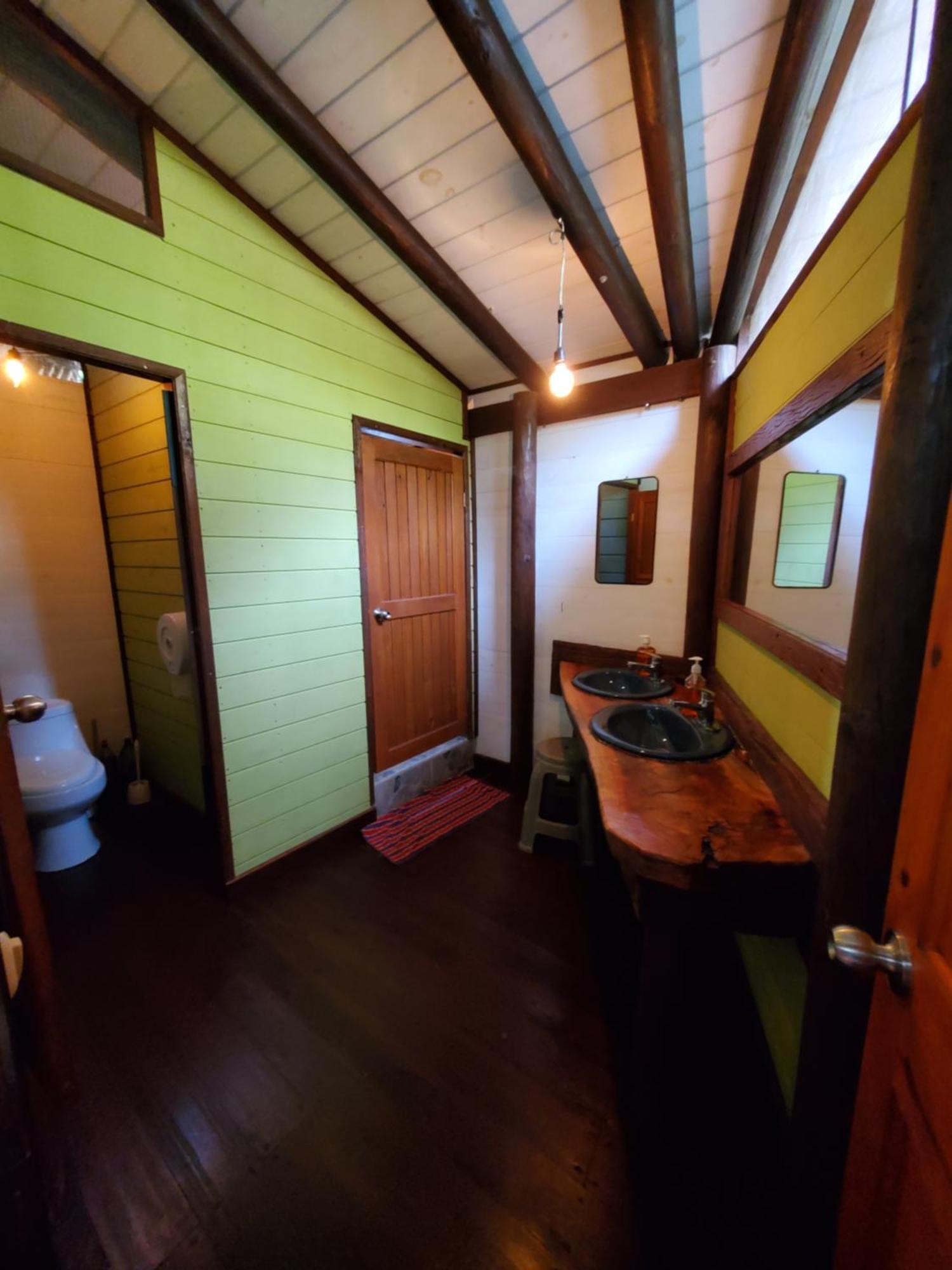 Hotel Casa Perico Rio Dulce Town Buitenkant foto
