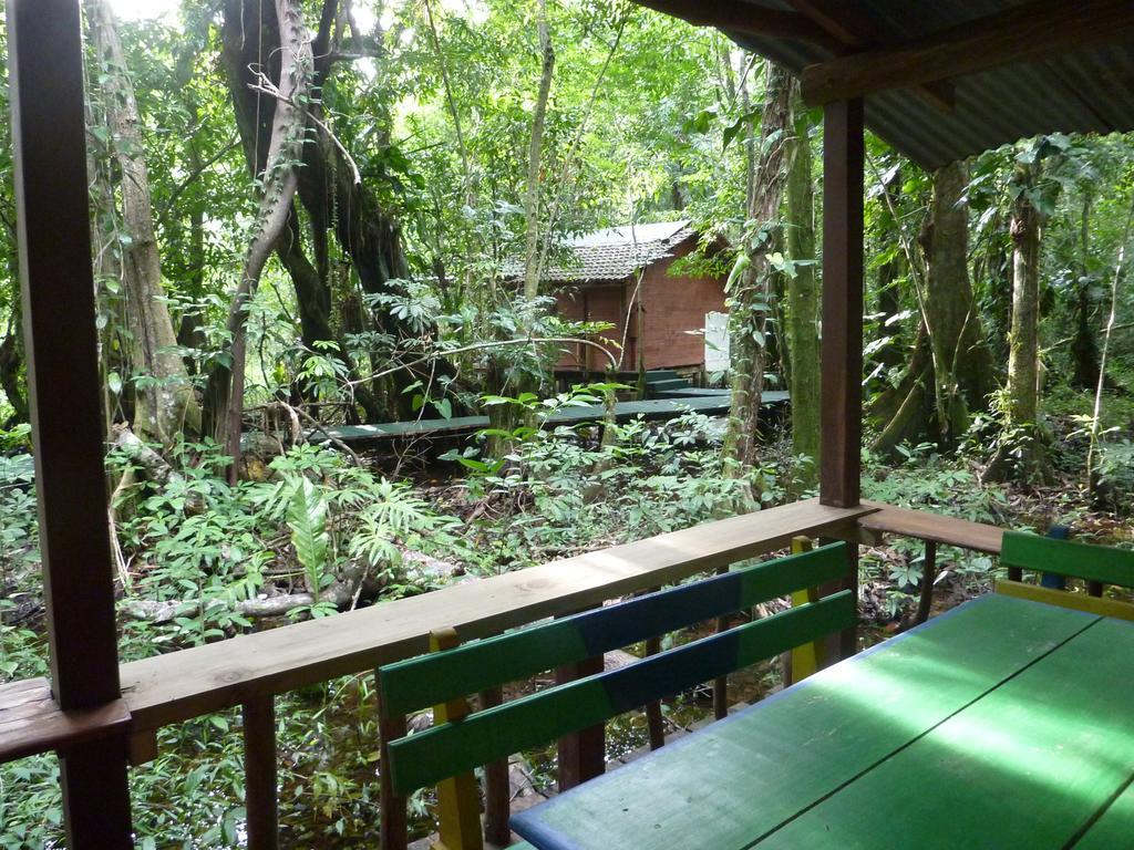Hotel Casa Perico Rio Dulce Town Buitenkant foto