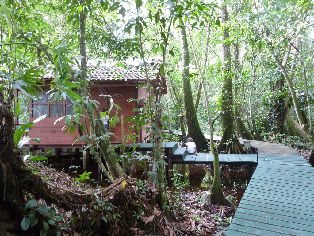 Hotel Casa Perico Rio Dulce Town Buitenkant foto